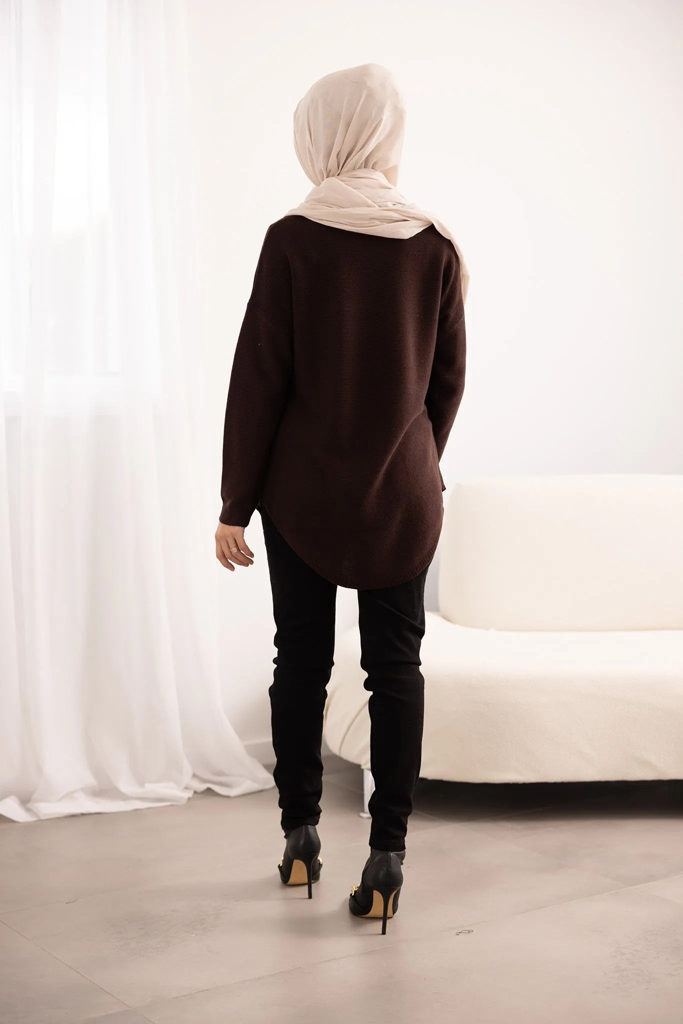 Curved Hem Pullover Knit Top - Dark Shades