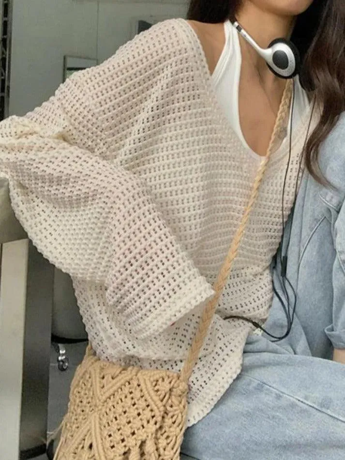 Cutout V Neck Loose Long Sleeve Knit