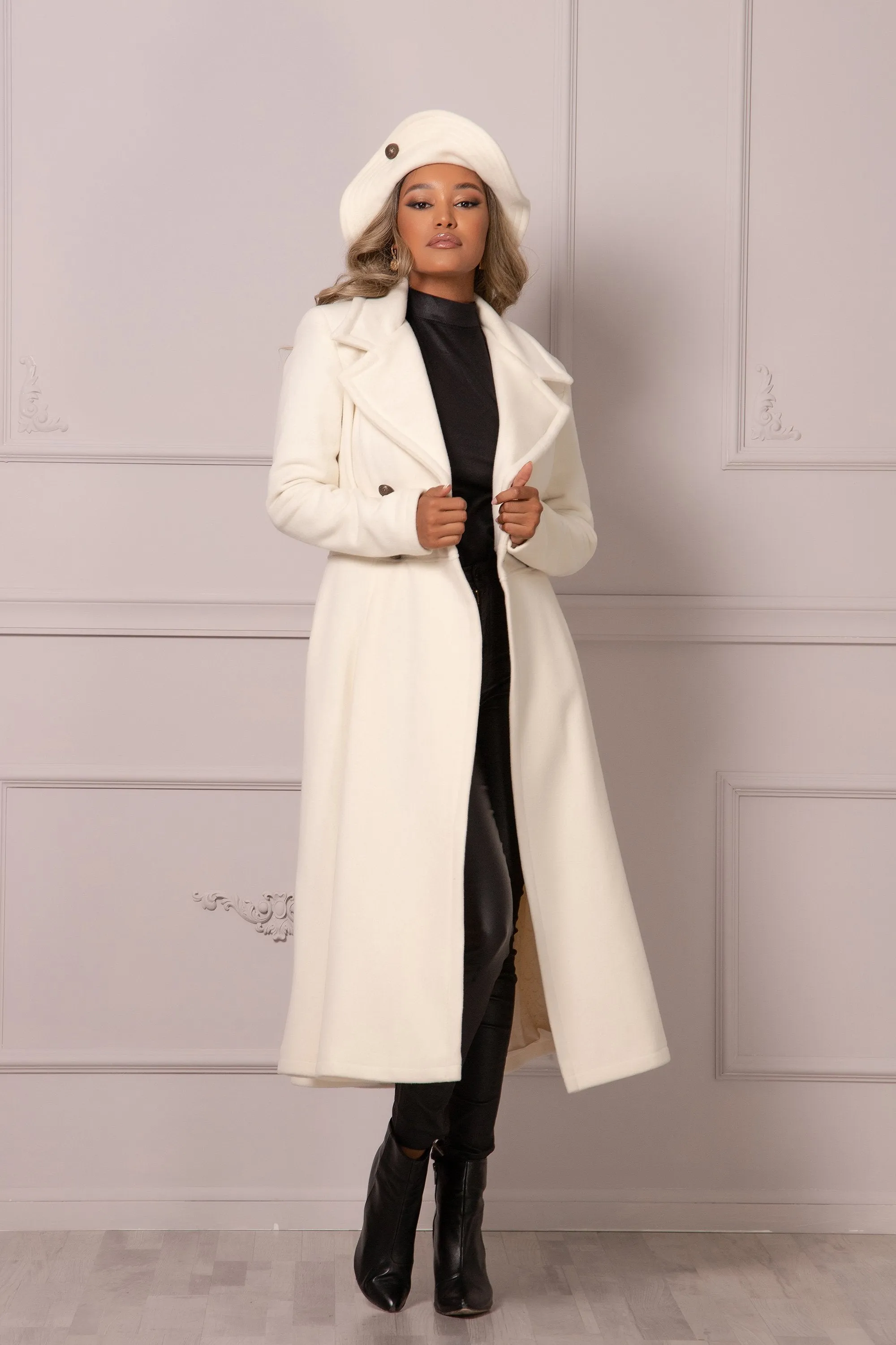 EXTRAVAGANT TRENCH COAT