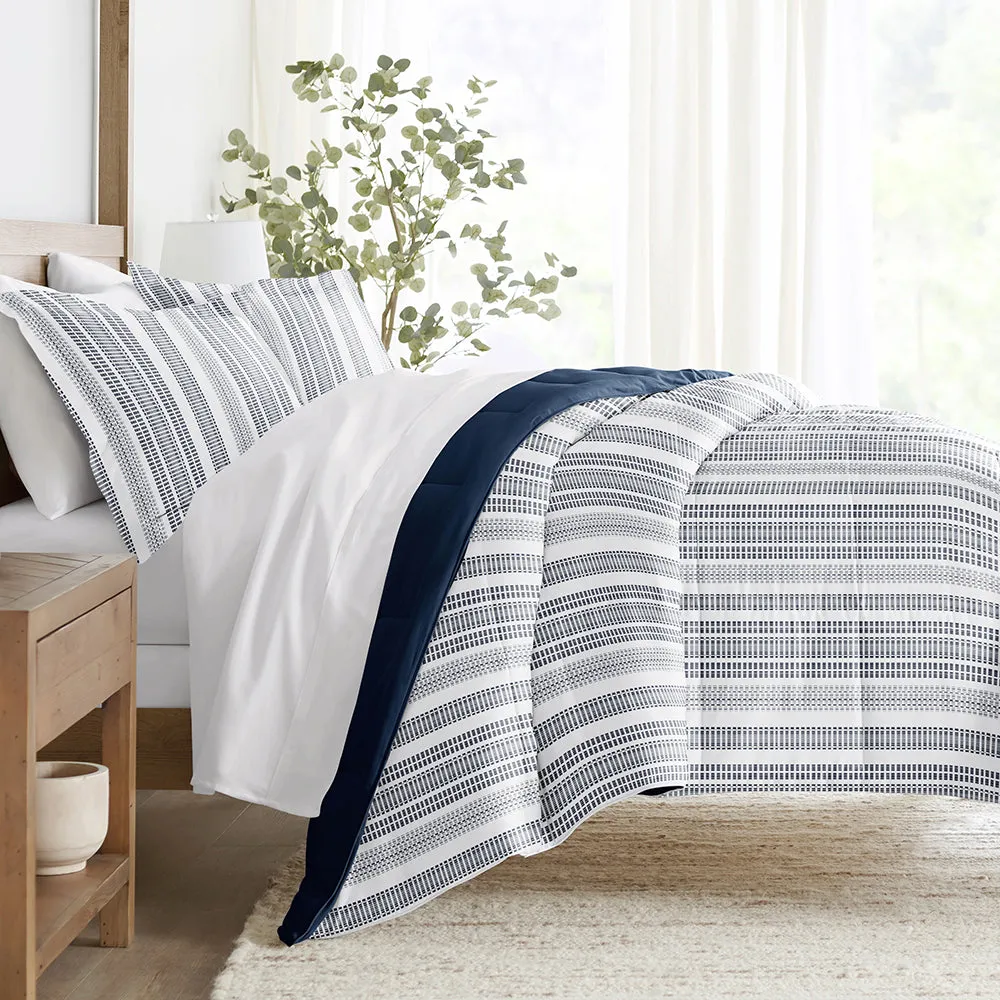 Farmhouse Dreams Reversible Down-Alternative Comforter Set