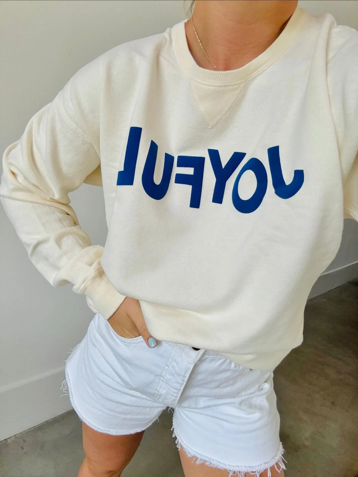 JOYFUL Sweatshirt