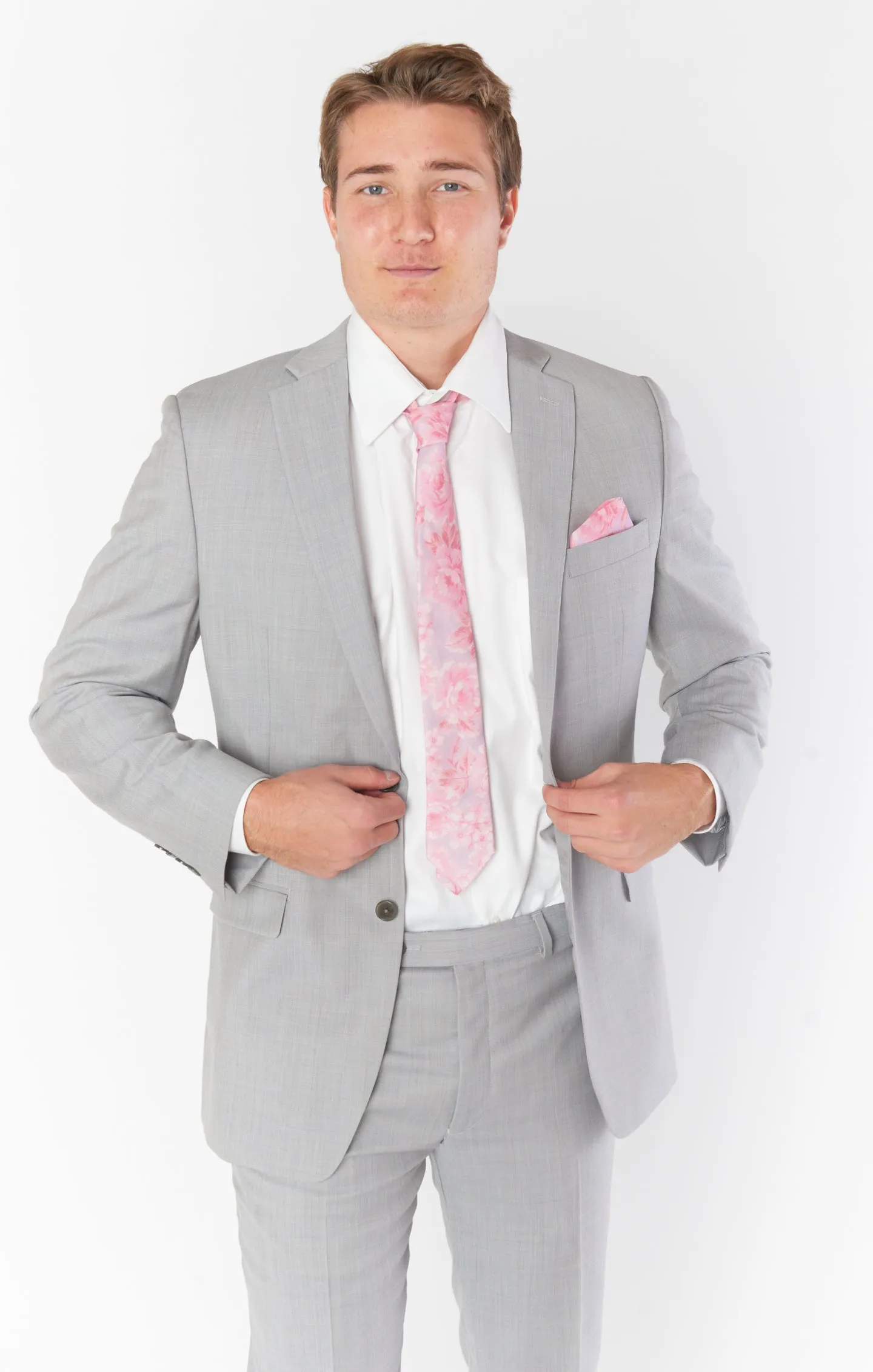 Nico Neck Tie ~ Blushing Floral